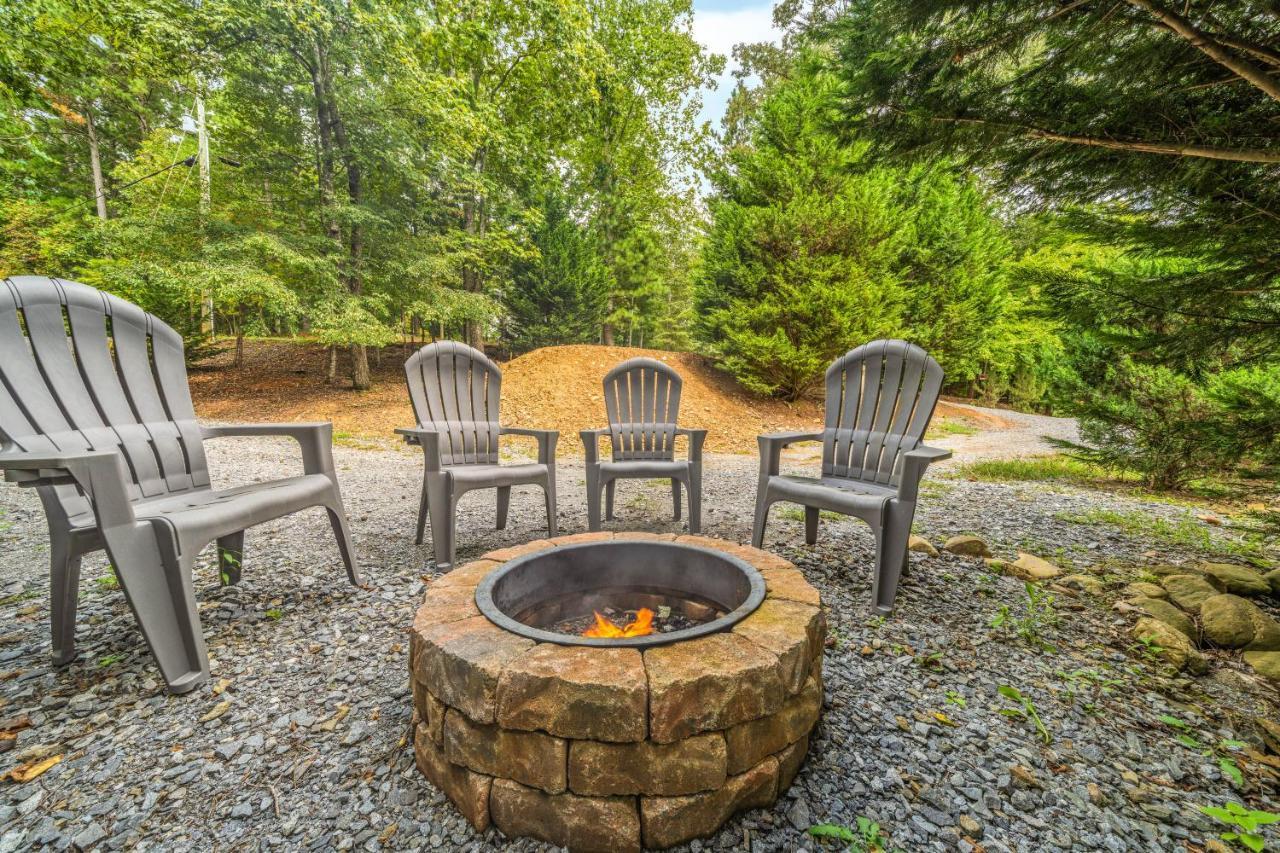 Villa Wandering Bear's Den Ellijay Exterior foto